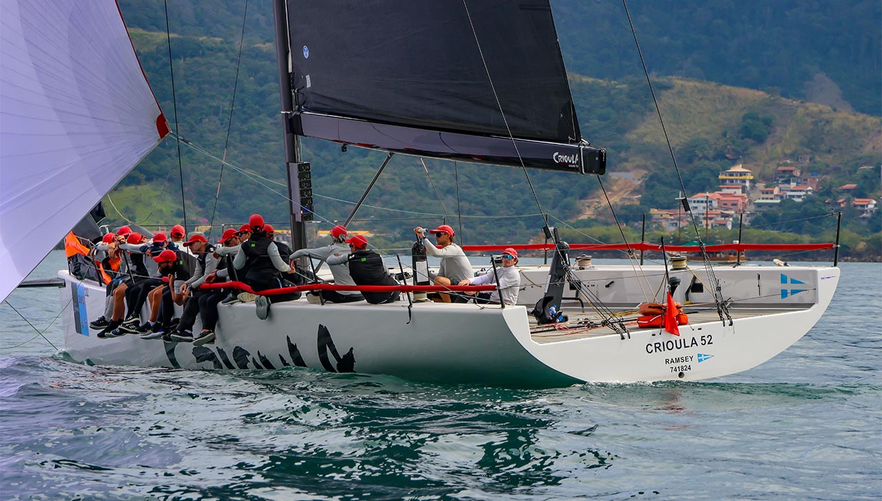 Crioula vence regata de abertura da Semana Internacional de Vela de Ilhabela Daycoval