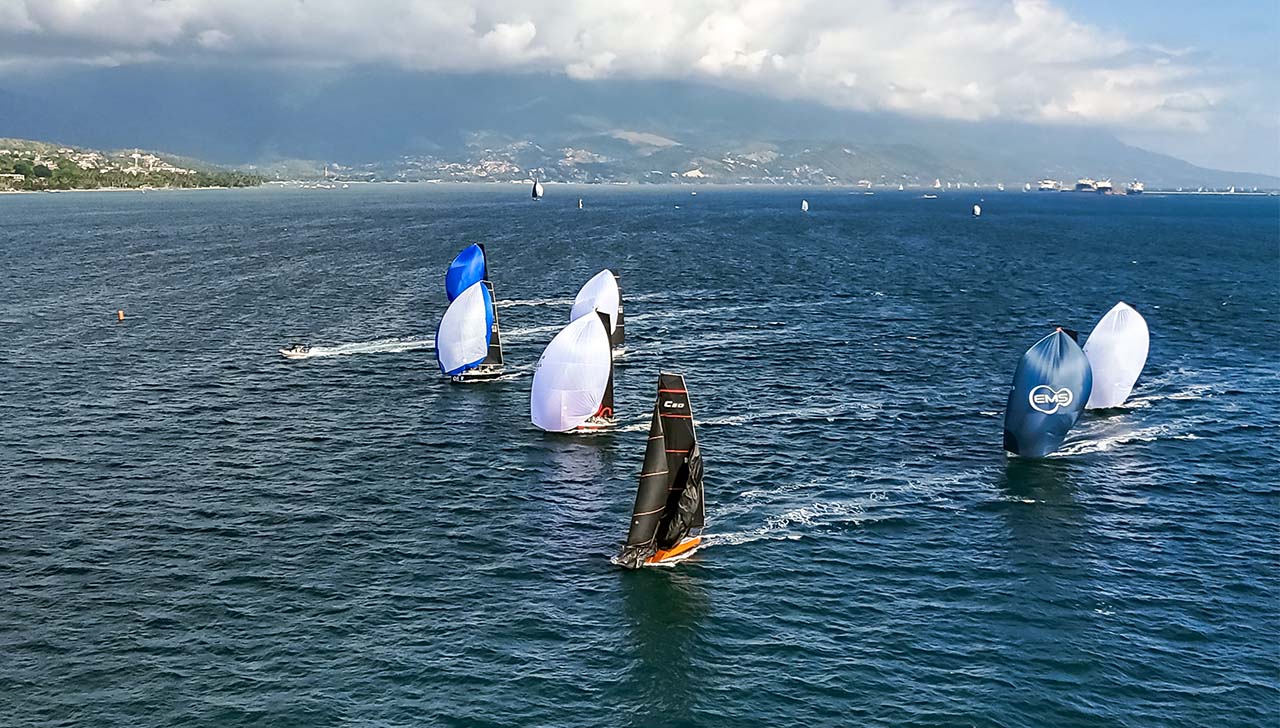 Campeões das regatas Alcatrazes e Toque-Toque são premiados na 52ª SIVI Daycoval